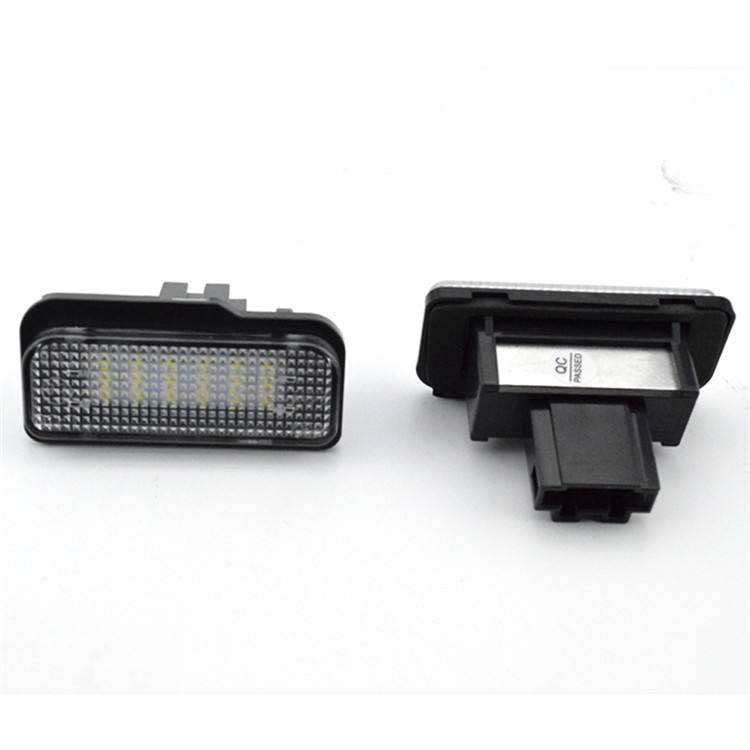 New Upgrade Easily Installation Auto Parts LED License Plate Light for BENZ W203 W211 W219