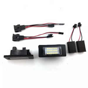 LED License Plate Light 12V White Automobile Lamps for Audi  A1/A4/Allroad /A7/Q5/S5/A5/TT(07-10)